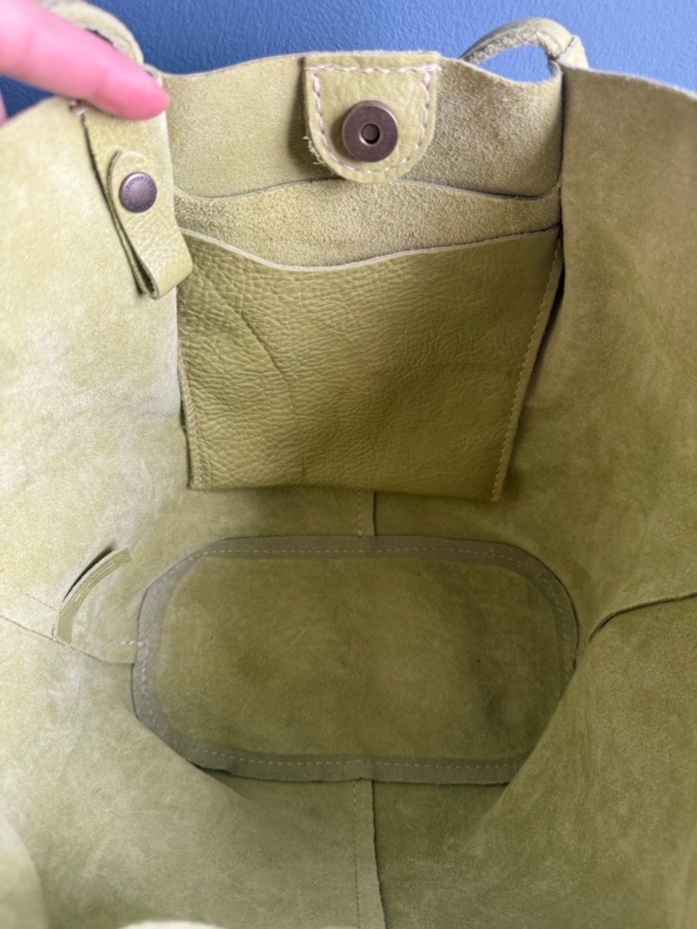 Portland Leather Goods Large Devan - Sugar Snap - Picture 5 of 7